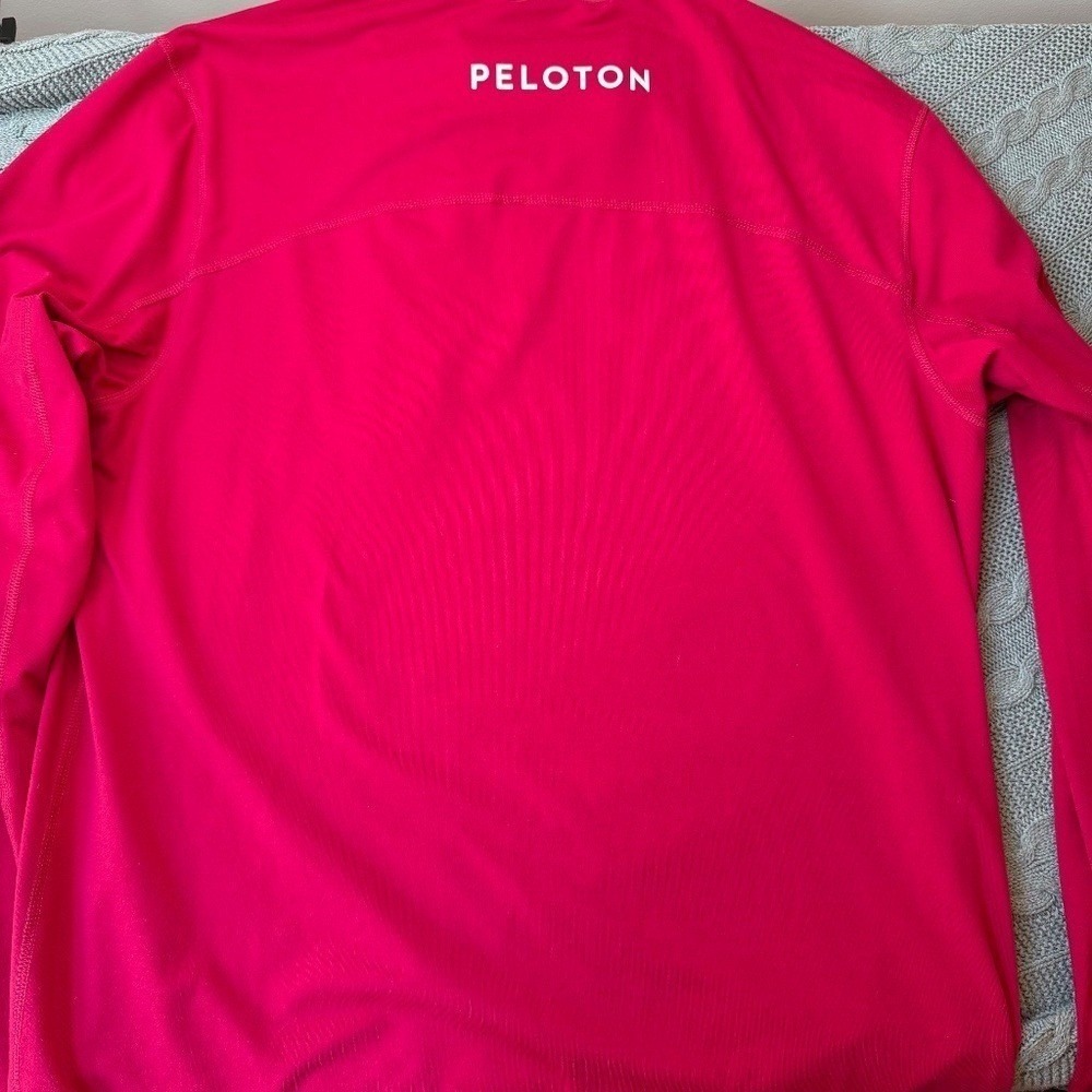 Fourlaps x Peloton 1/4 Zip Women M Pink Pullover Activewear Gorpcore Running - Picture 3 of 8